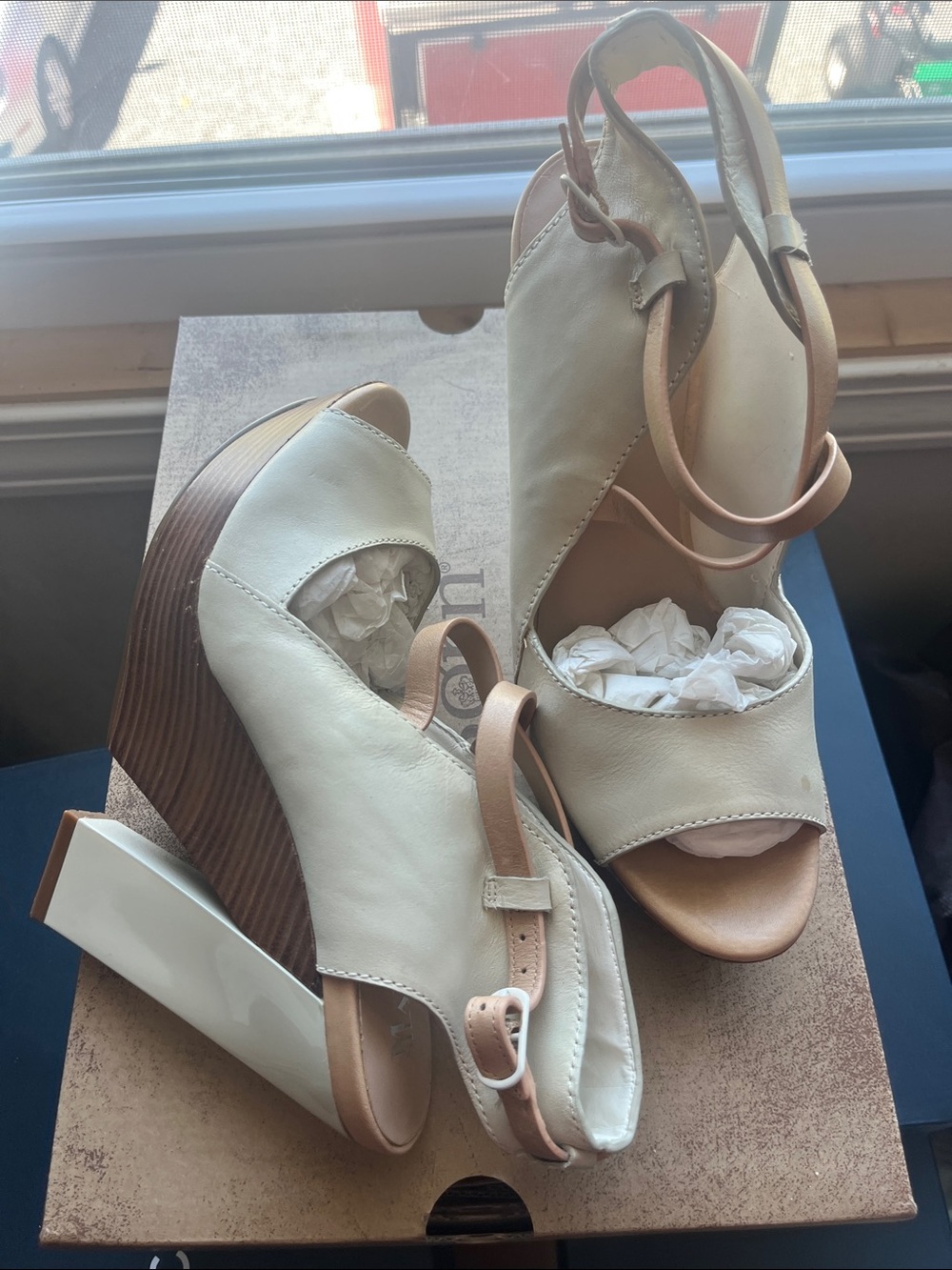 Cole haan maria sharp ago 7.5 sandals